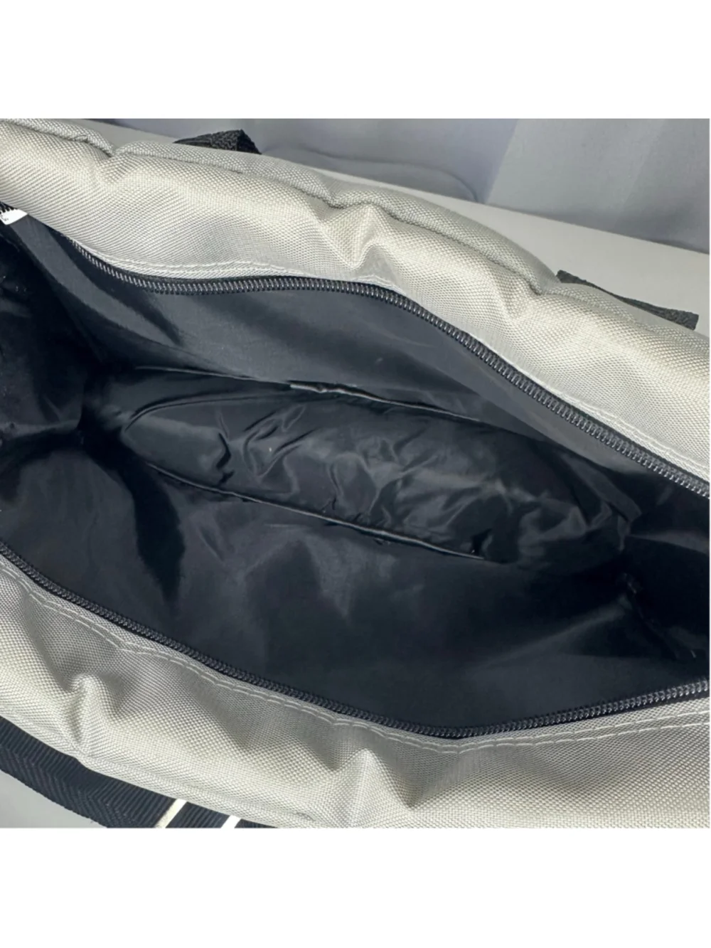 Vintage New with Tags NWT Traq Sport Tote Bag Cooler insulated Gray & Black
